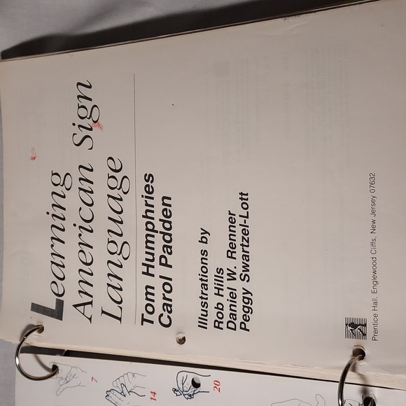Vintage  Learning American Sign Language Soft Cover Book Illustrated - Picture 3 of 11